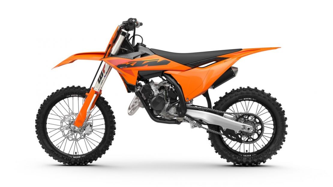  MOTORCYCLES KTM MOTOCROSS MY25 125SX 579816_MY25-KTM-125 SX-90-left_Studio_03_STUDIO