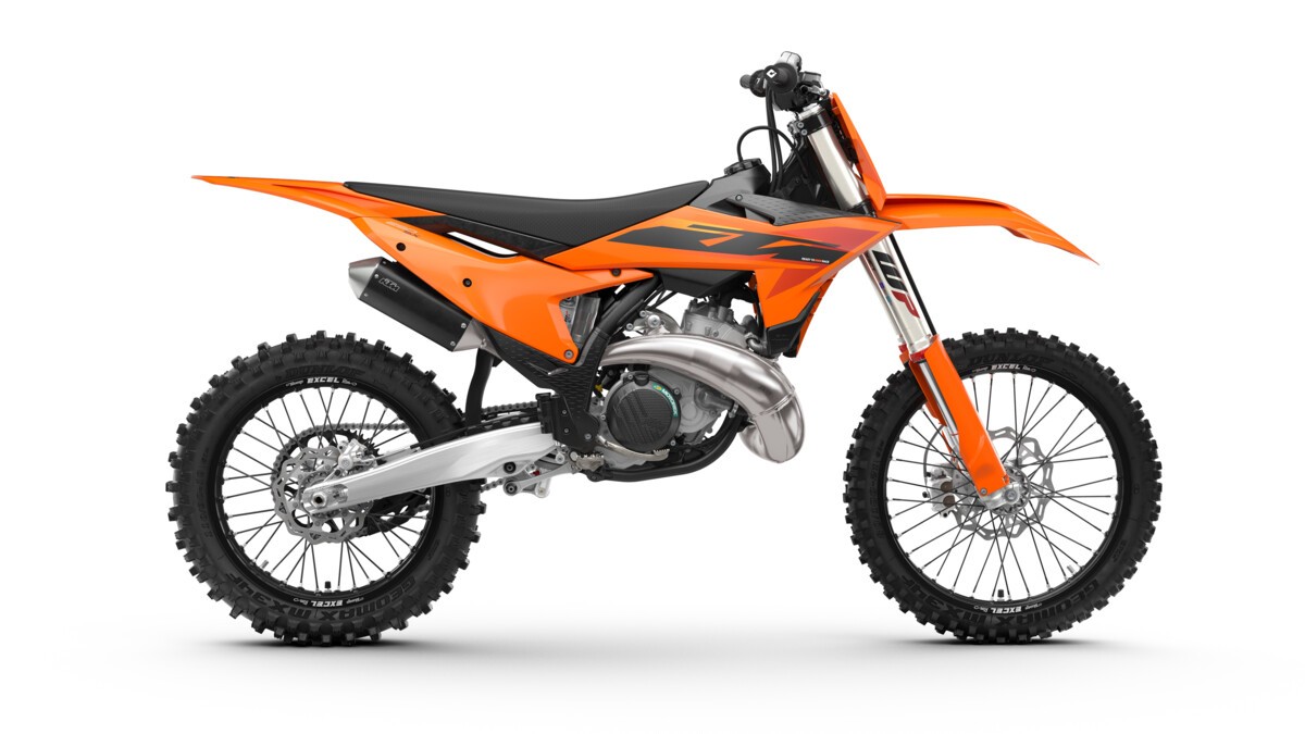  MOTORCYCLES KTM MOTOCROSS MY25 250SX 579812_MY25_KTM-250 SX-90-right_Studio_03_STUDIO