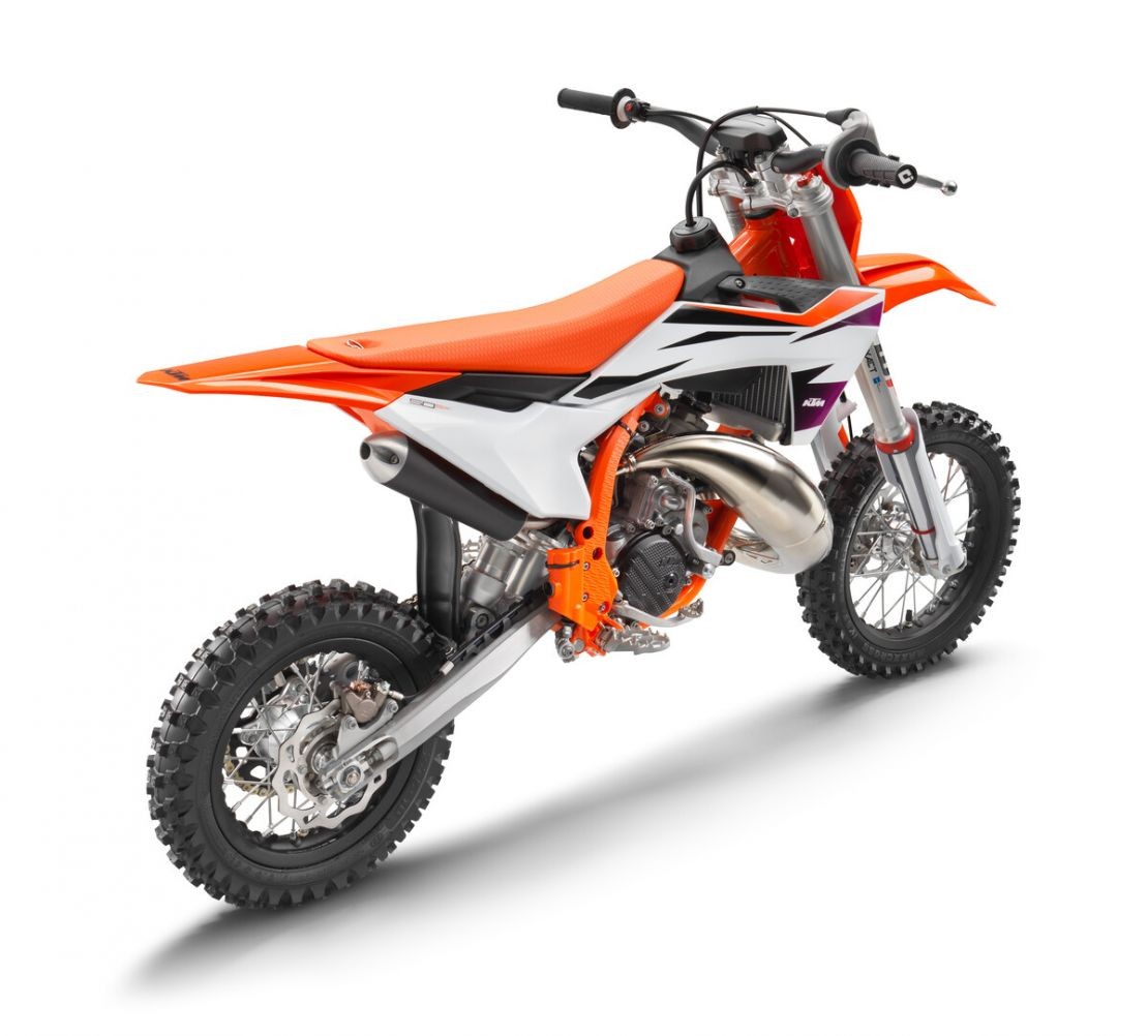  MOTORCYCLES KTM MINICYCLE MY24 50SX 544675_MY24_KTM_50 SX_Rear_Right_Studio_STUDIO